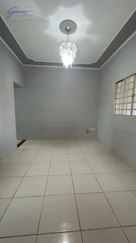 Casa à venda com 2 quartos, 100M2 - Foto 4