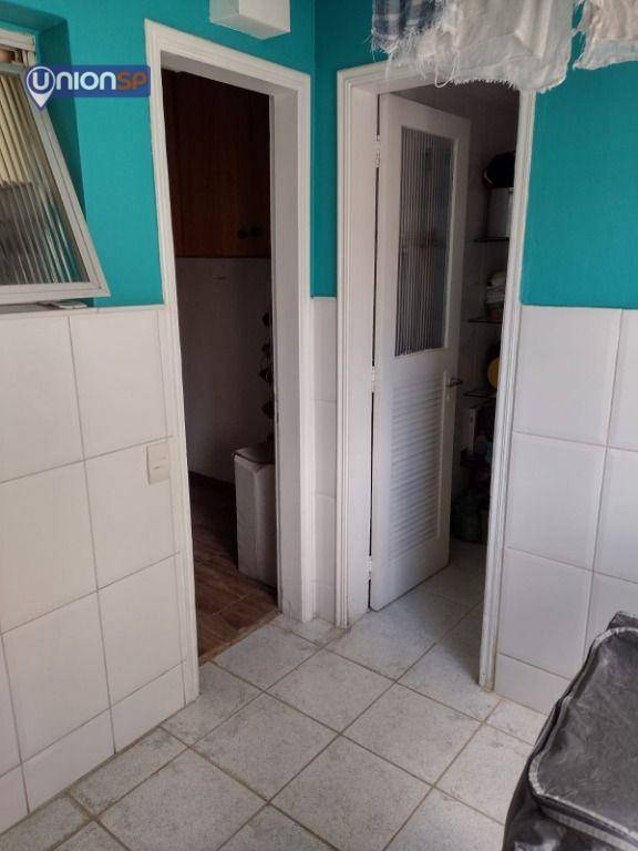 Apartamento à venda com 3 quartos, 110m² - Foto 17