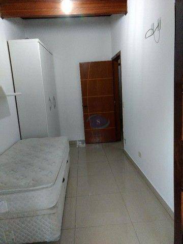 Sobrado à venda com 4 quartos, 200m² - Foto 5