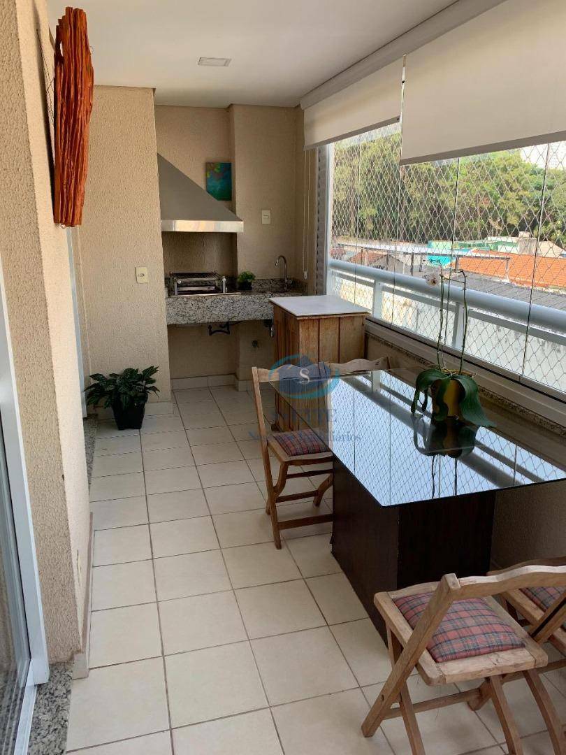 Apartamento à venda com 3 quartos, 98m² - Foto 1