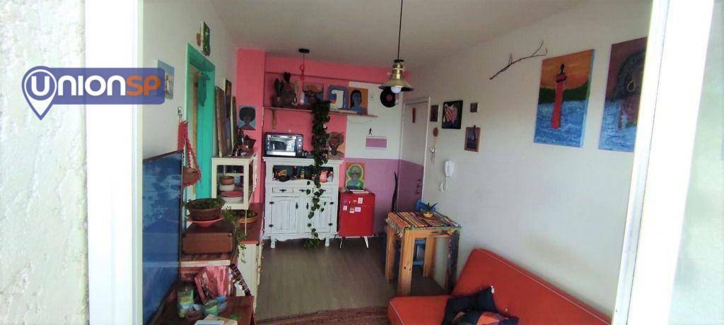 Apartamento à venda com 1 quarto, 33m² - Foto 2