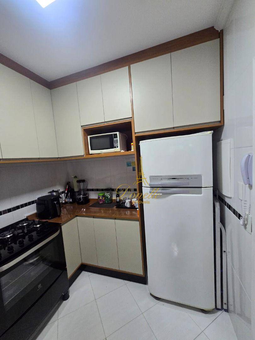 Apartamento à venda com 3 quartos, 90m² - Foto 8