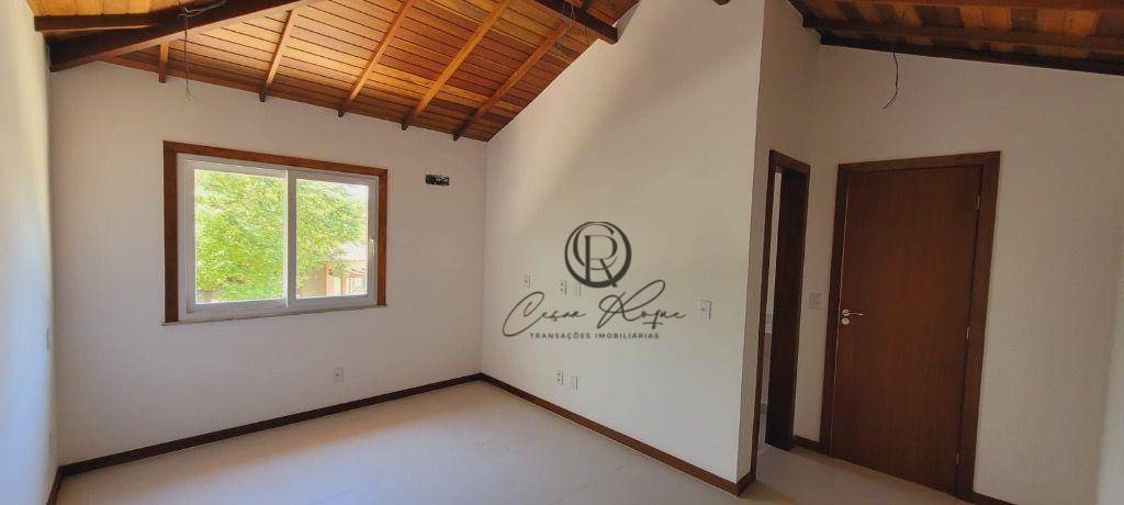 Casa de Condomínio à venda com 4 quartos, 180m² - Foto 8