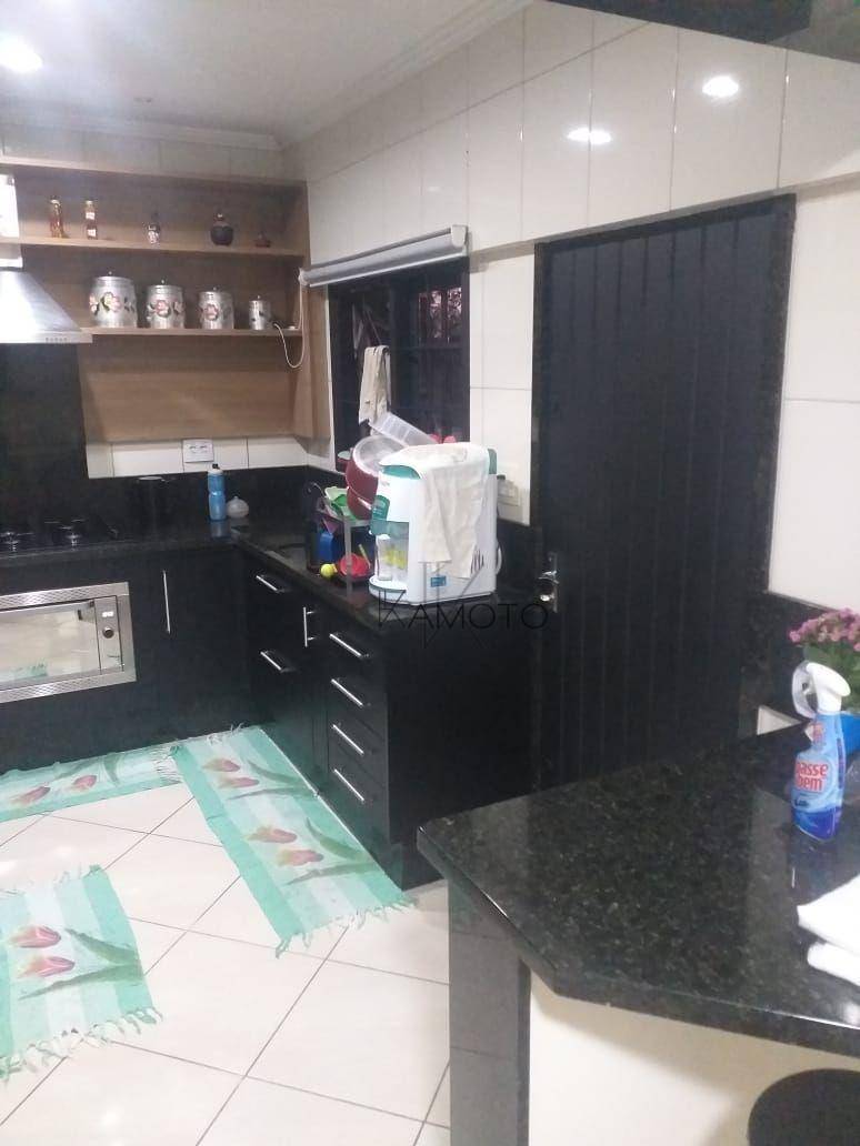 Sobrado à venda com 4 quartos, 250m² - Foto 9