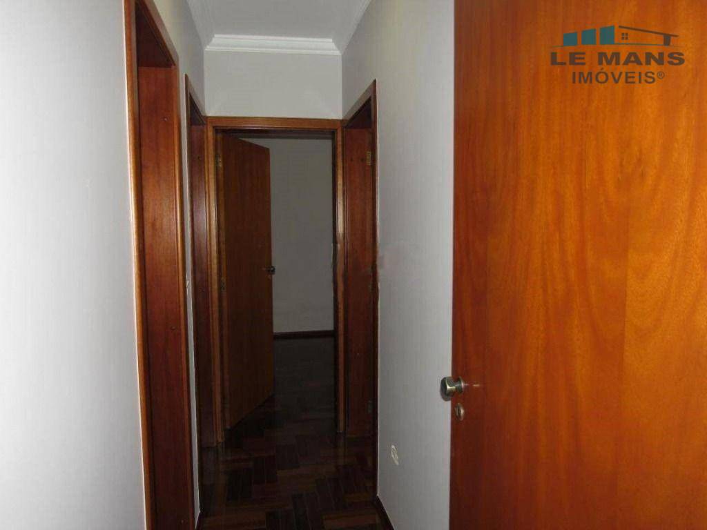 Apartamento à venda com 3 quartos, 126m² - Foto 3