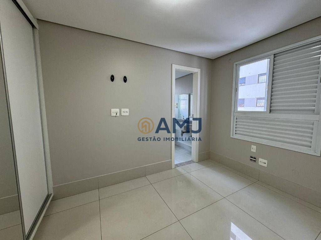 Apartamento à venda e aluguel com 3 quartos, 125m² - Foto 13