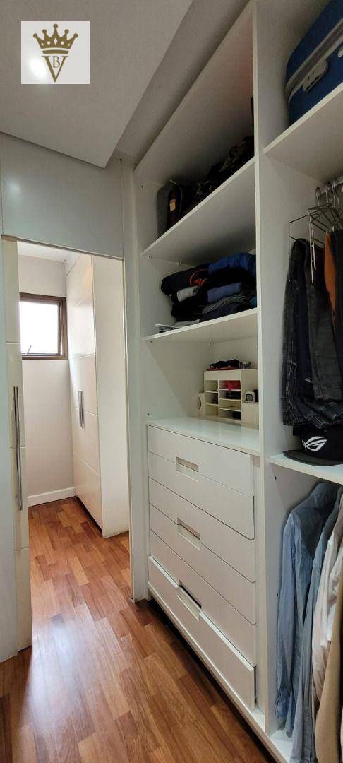 Apartamento à venda com 3 quartos, 228m² - Foto 9