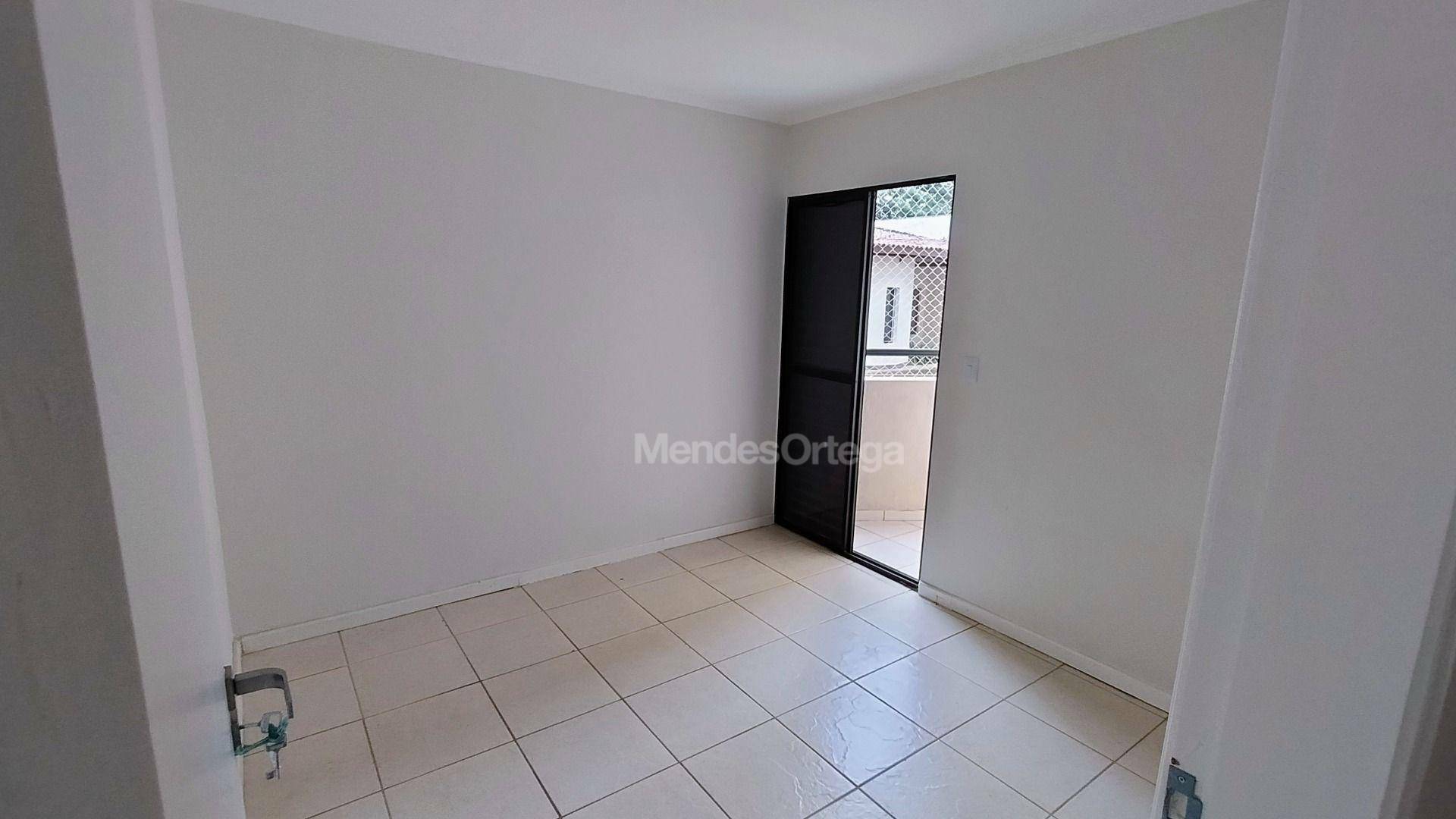 Apartamento à venda com 3 quartos, 70m² - Foto 12