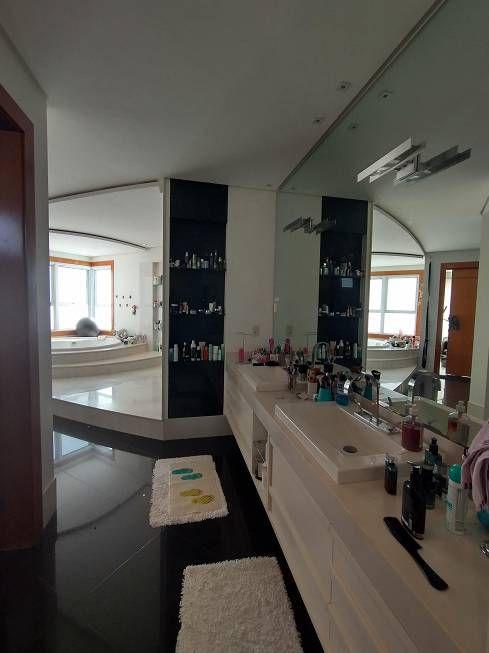 Casa à venda com 4 quartos, 500m² - Foto 27