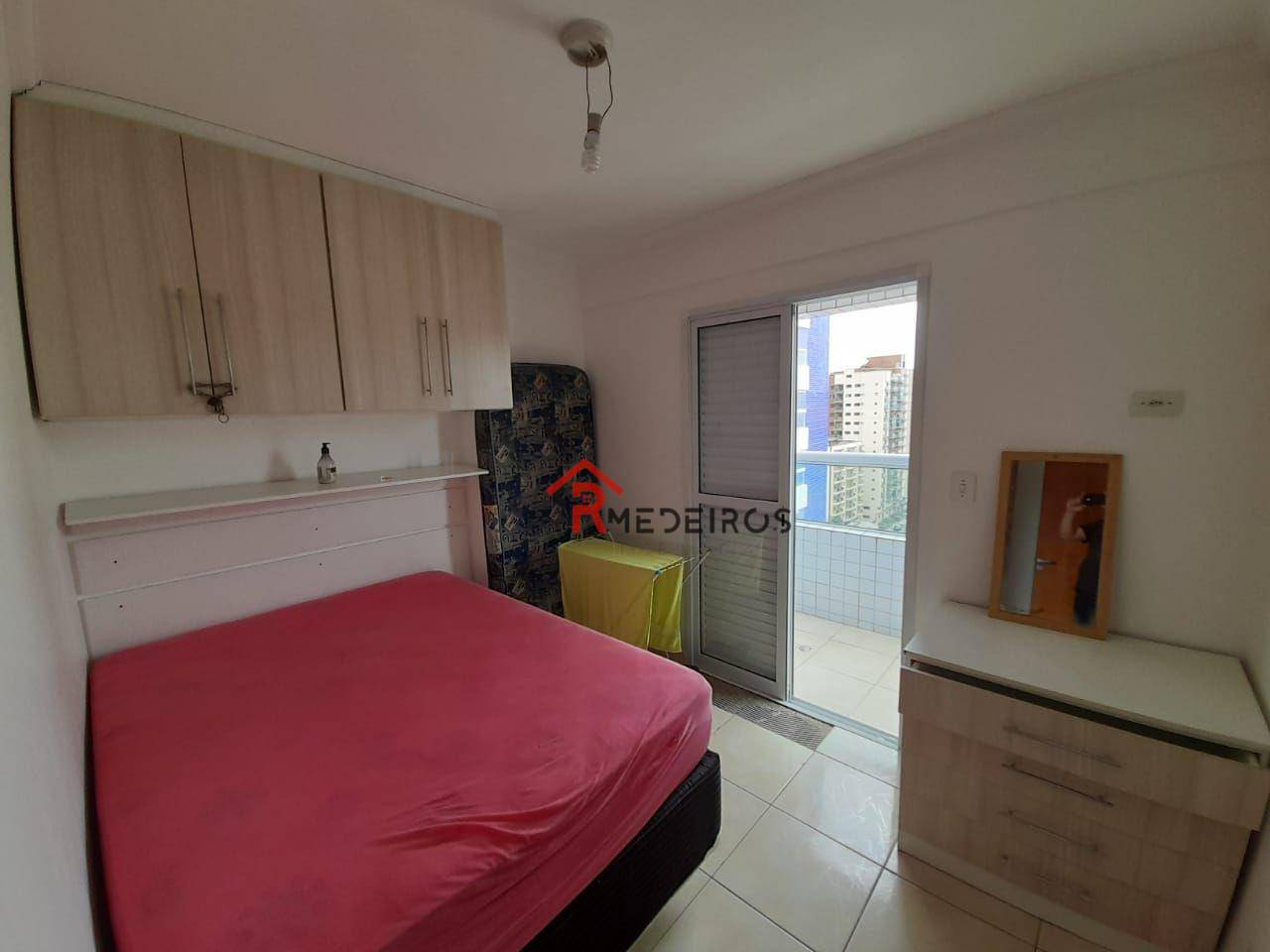 Apartamento à venda com 2 quartos, 70m² - Foto 15