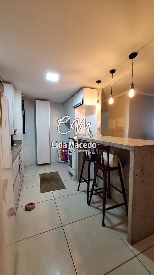 Apartamento à venda com 2 quartos, 66m² - Foto 14