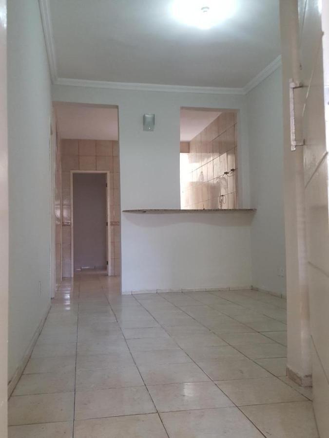 Casa à venda com 6 quartos, 180m² - Foto 6