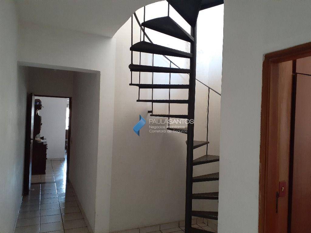 Casa à venda com 3 quartos, 366m² - Foto 23