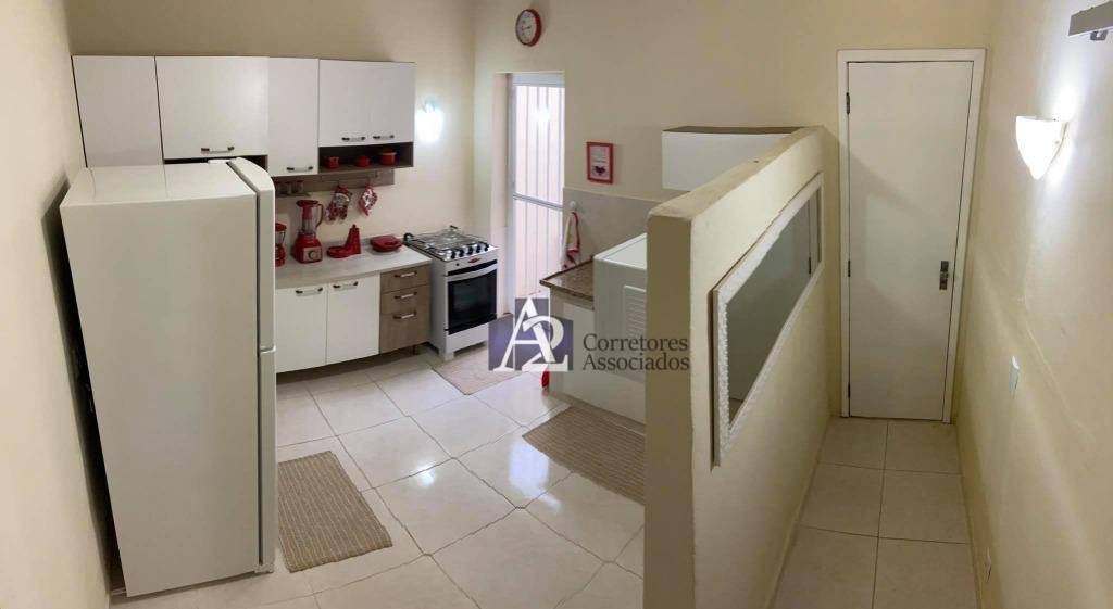 Casa à venda com 5 quartos, 335m² - Foto 7