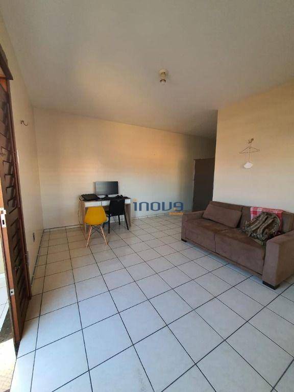 Casa à venda com 5 quartos, 272m² - Foto 8