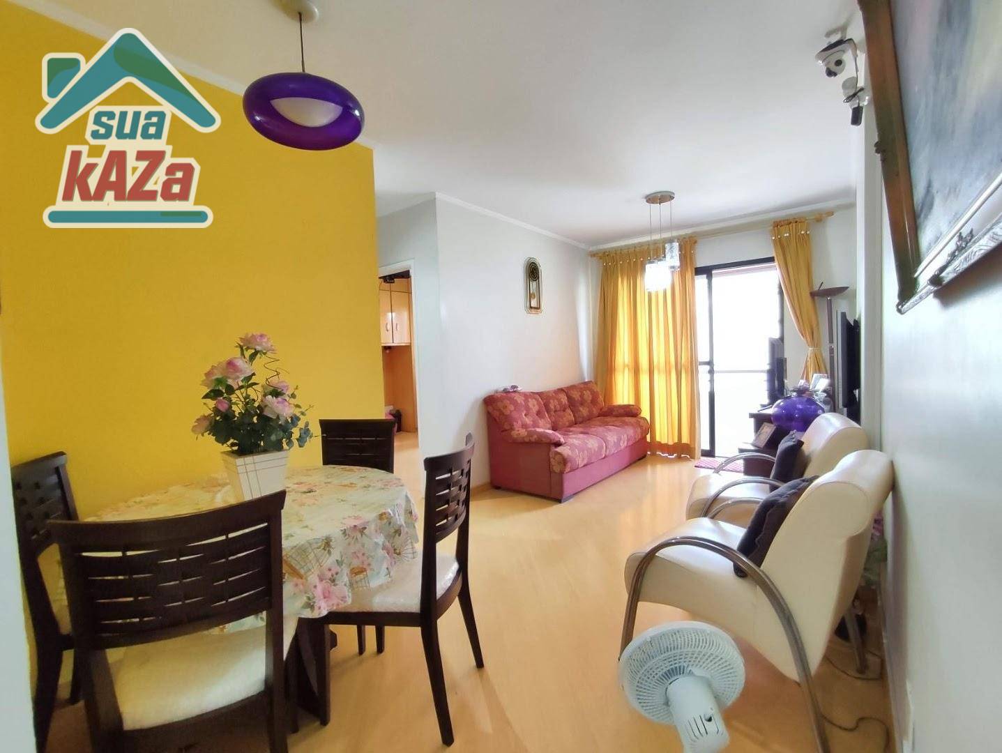 Apartamento à venda com 2 quartos, 61m² - Foto 2