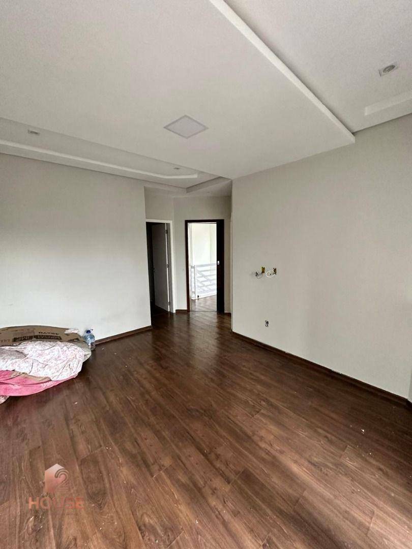 Casa de Condomínio à venda com 3 quartos, 300m² - Foto 7