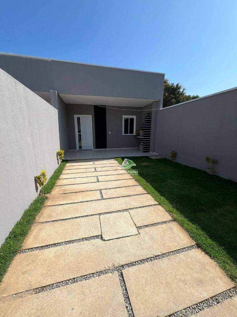 Casa à venda com 2 quartos, 87m² - Foto 1