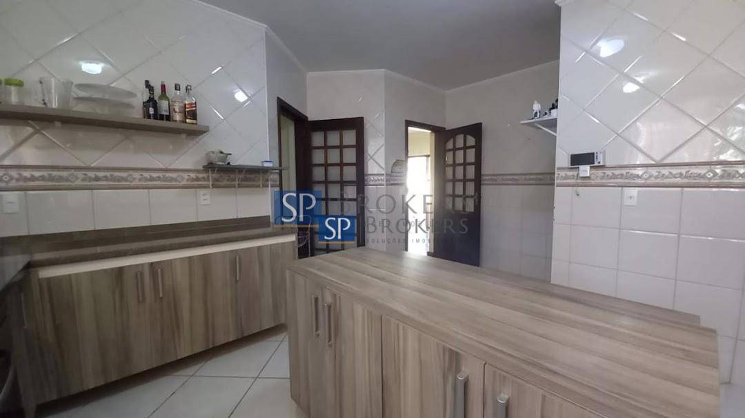 Chácara à venda com 4 quartos, 380m² - Foto 18