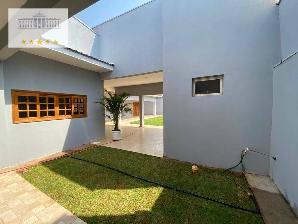 Casa à venda com 4 quartos, 408m² - Foto 3