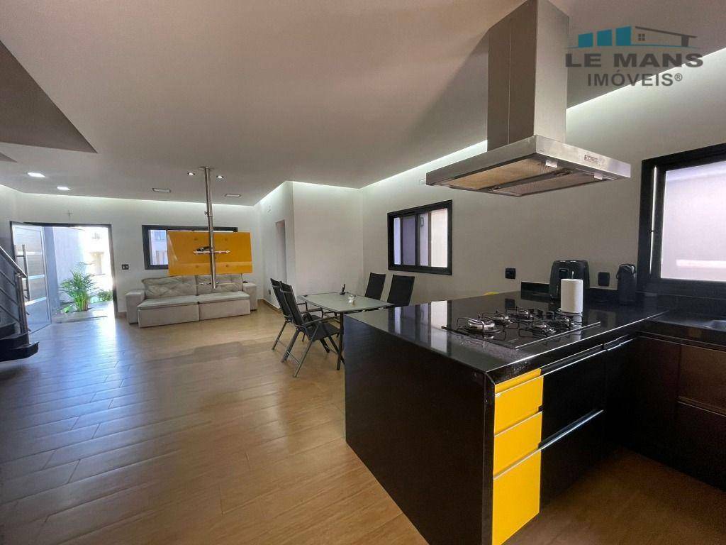 Casa de Condomínio à venda com 3 quartos, 193m² - Foto 1