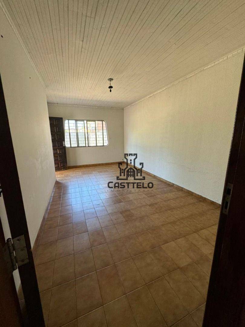 Casa à venda com 3 quartos, 90m² - Foto 10