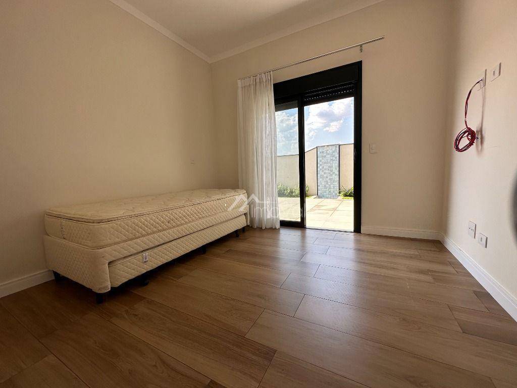 Casa de Condomínio à venda com 3 quartos, 207m² - Foto 17