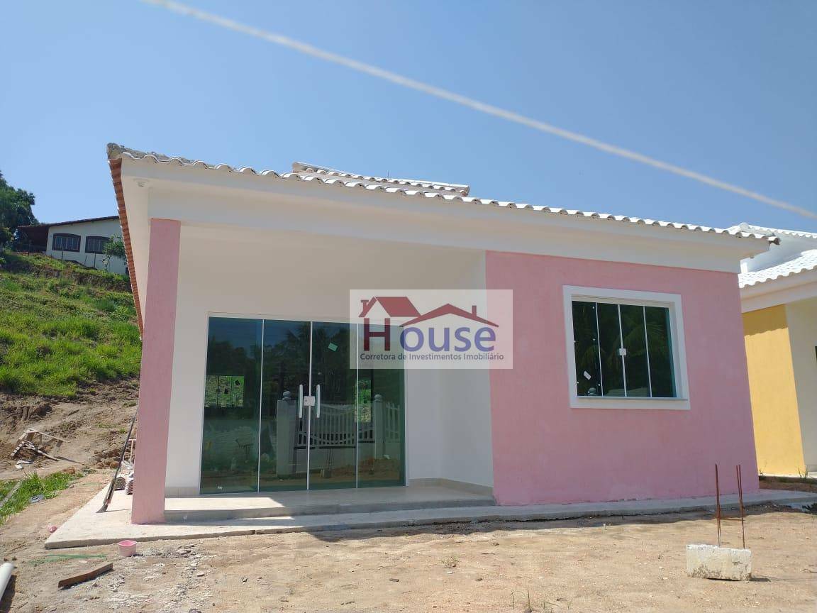 Casa à venda com 2 quartos, 80m² - Foto 2