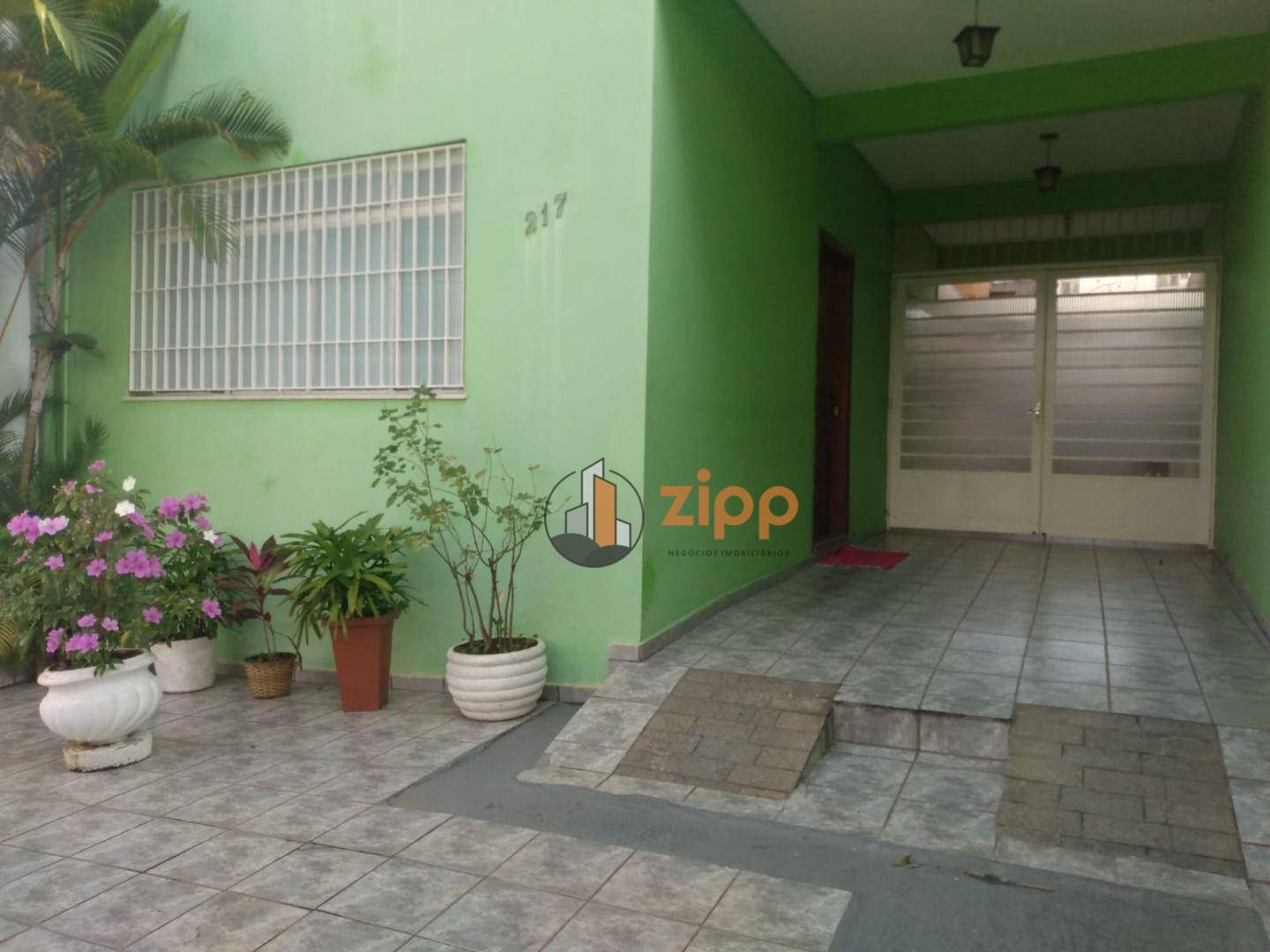 Sobrado à venda com 3 quartos, 140m² - Foto 2