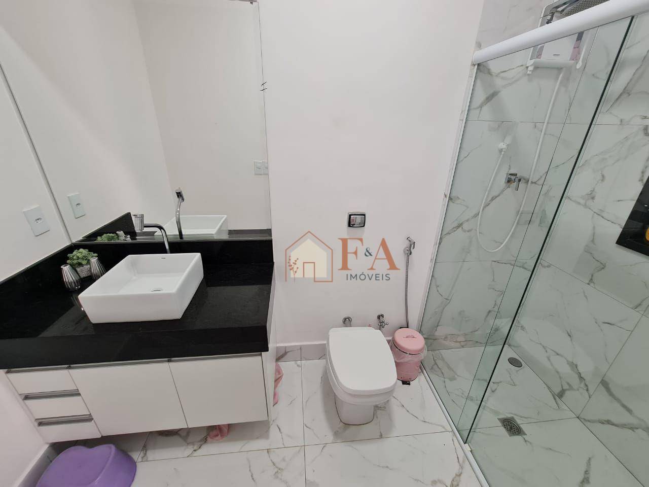 Casa à venda com 3 quartos, 130m² - Foto 10