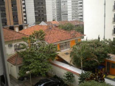 Apartamento para alugar com 3 quartos, 110m² - Foto 18