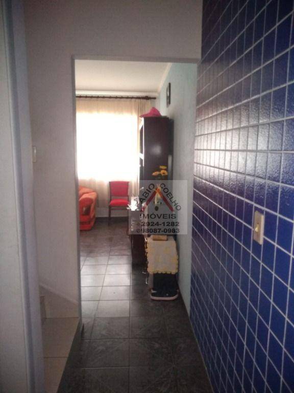 Sobrado à venda com 3 quartos, 150m² - Foto 8