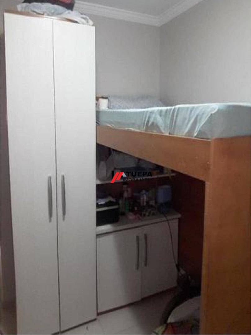 Apartamento à venda com 2 quartos, 64m² - Foto 11