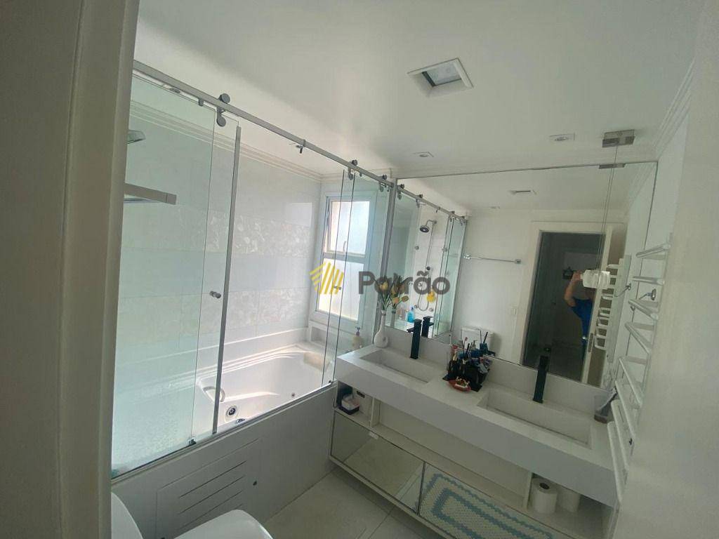 Apartamento à venda com 3 quartos, 156m² - Foto 21