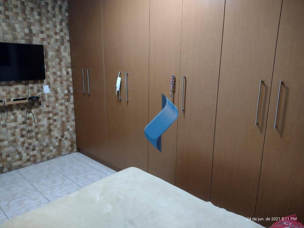 Casa à venda com 3 quartos, 178m² - Foto 13