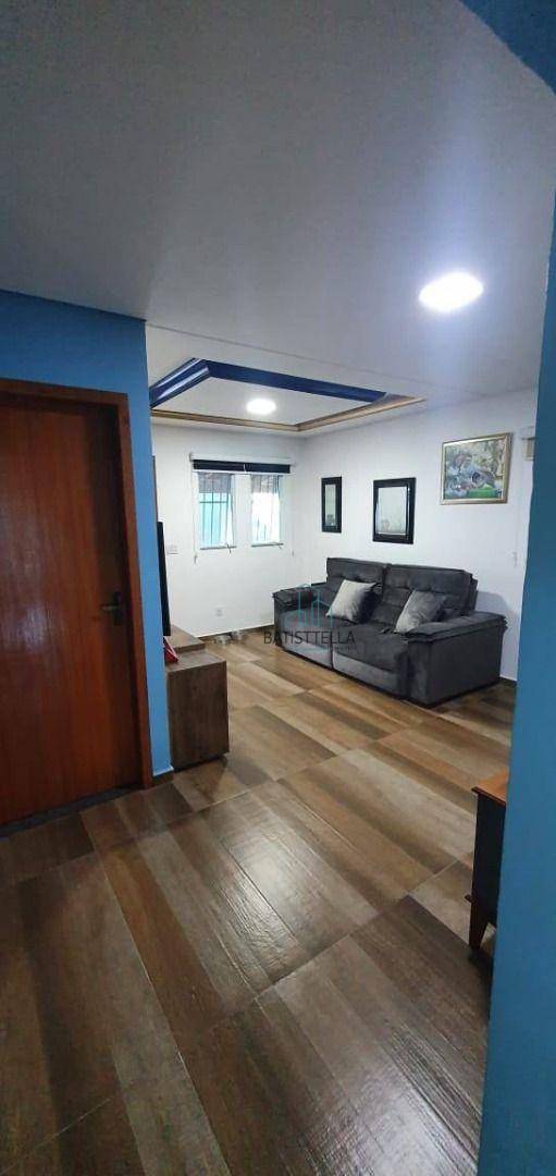 Casa à venda com 5 quartos, 199m² - Foto 15