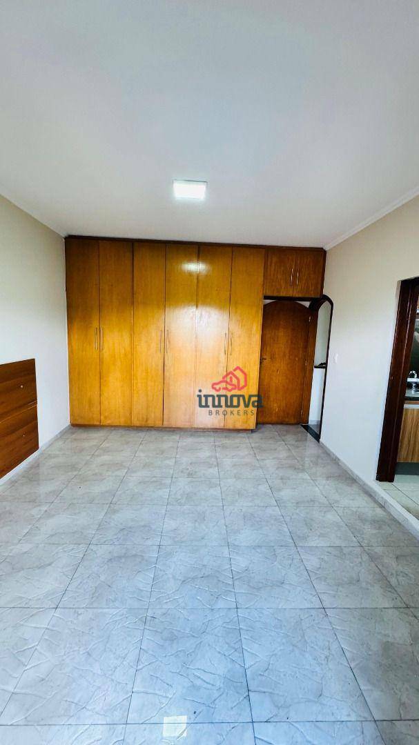 Sobrado à venda com 2 quartos, 300m² - Foto 28