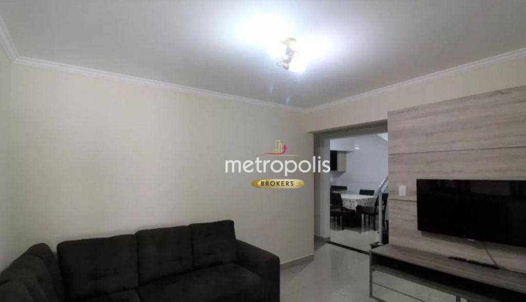 Casa à venda com 3 quartos, 258m² - Foto 2