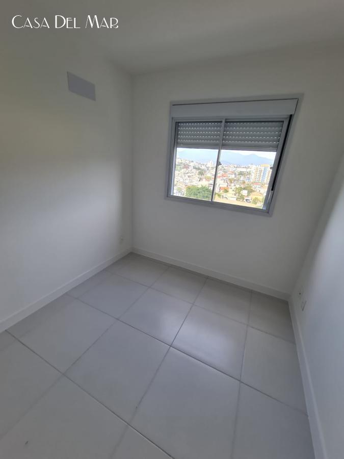 Apartamento à venda com 2 quartos, 56m² - Foto 23