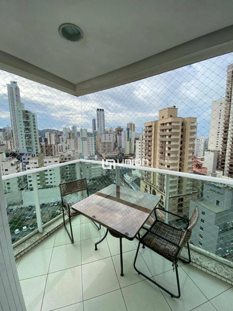 Apartamento à venda com 3 quartos, 151m² - Foto 5