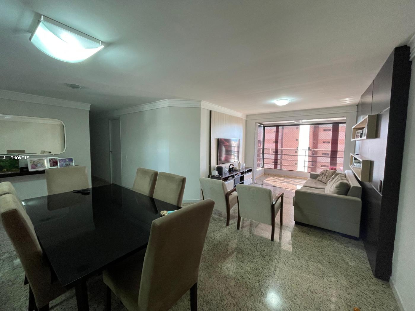 Apartamento à venda com 3 quartos, 120m² - Foto 1