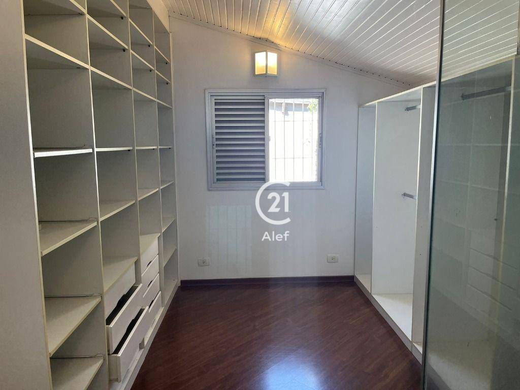 Casa à venda e aluguel com 3 quartos, 359m² - Foto 16