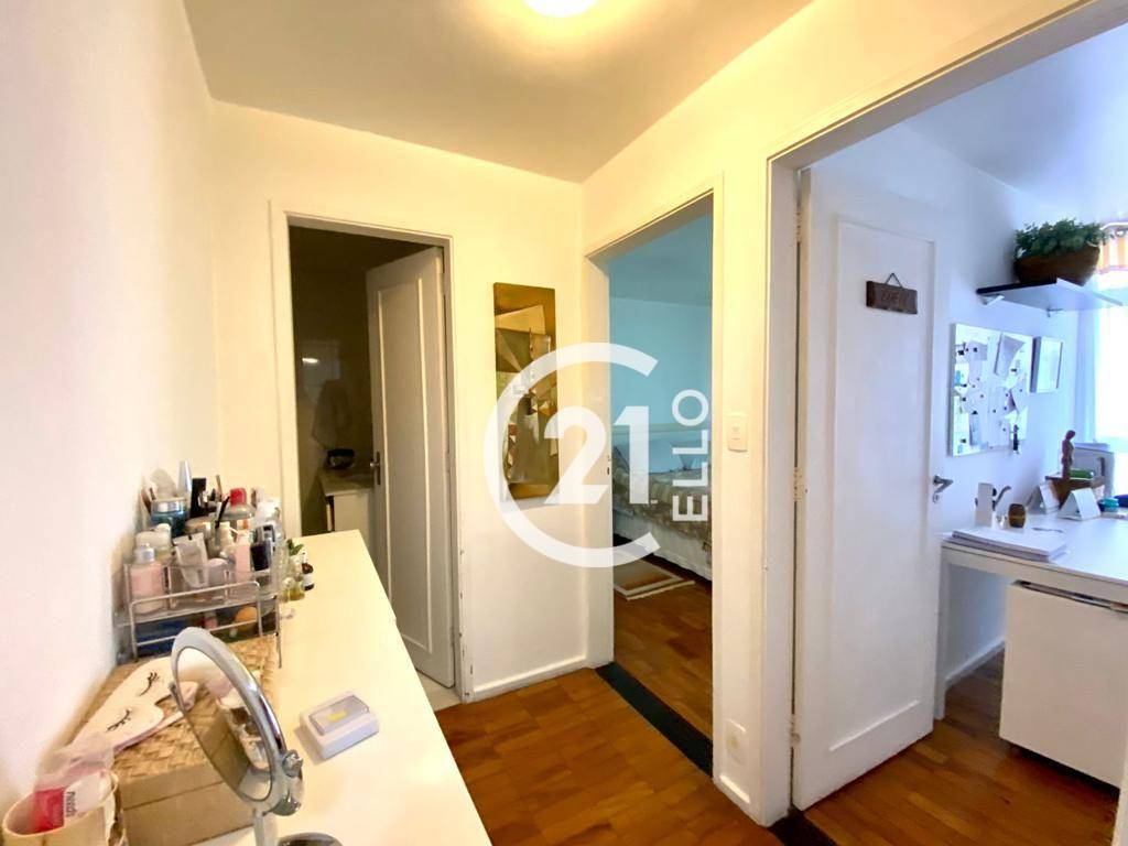 Apartamento à venda com 2 quartos, 86m² - Foto 4