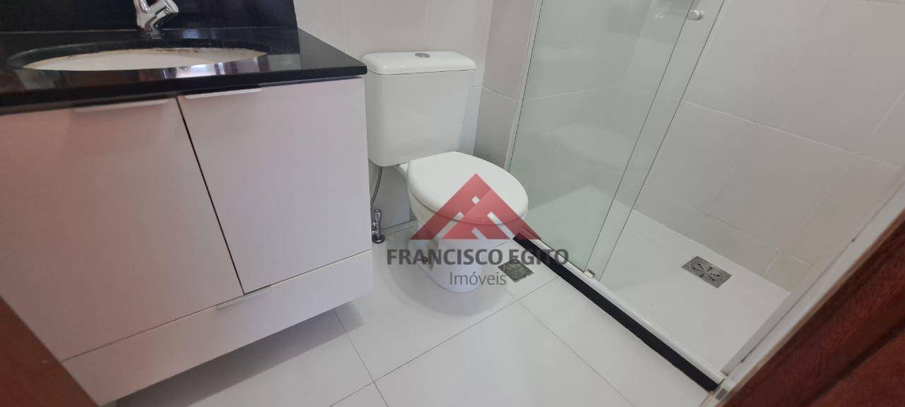 Apartamento para alugar com 3 quartos, 84m² - Foto 25