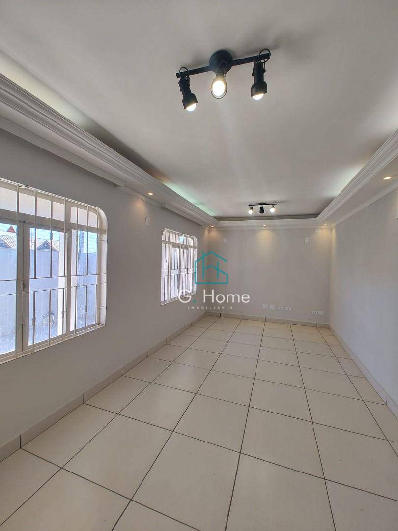 Casa para alugar com 3 quartos, 174m² - Foto 3