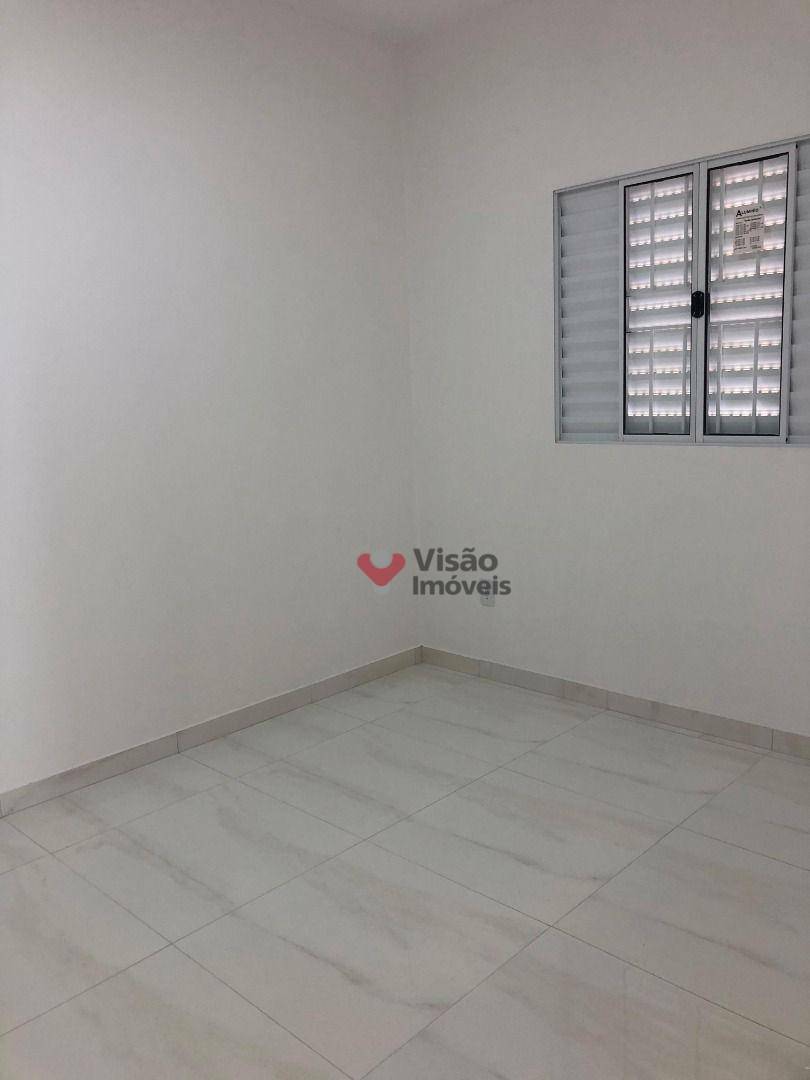 Casa à venda com 3 quartos, 88m² - Foto 17