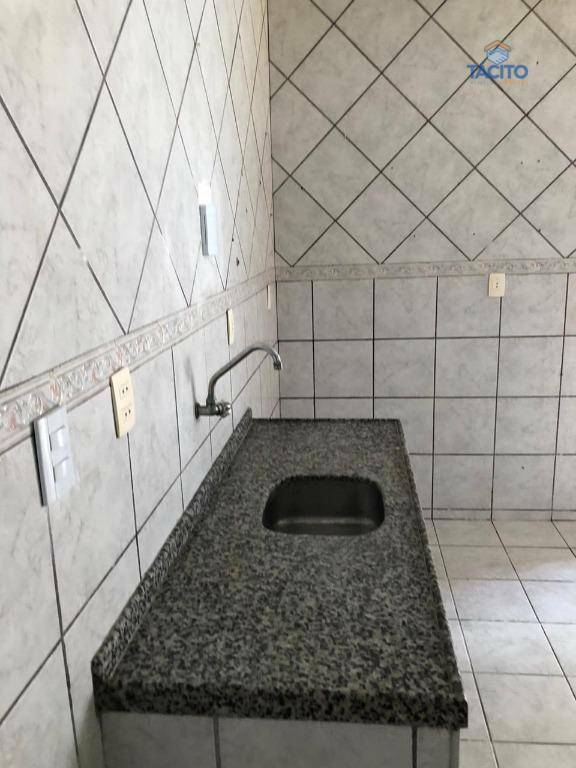 Casa à venda com 3 quartos, 170m² - Foto 11