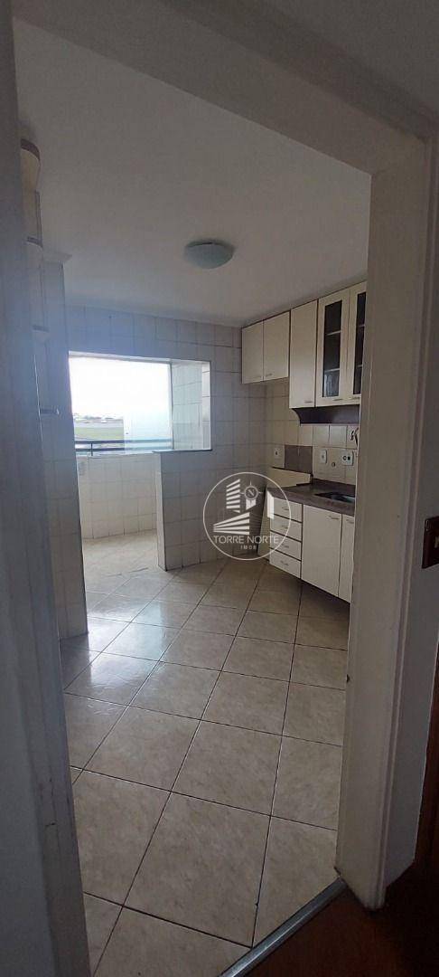 Apartamento à venda com 3 quartos, 75m² - Foto 9