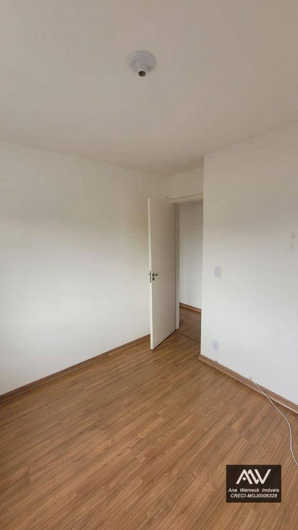 Apartamento à venda com 2 quartos, 52m² - Foto 4