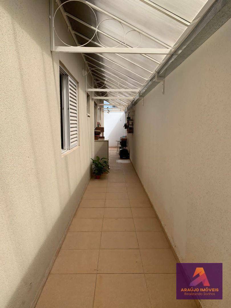 Casa de Condomínio à venda com 3 quartos, 154m² - Foto 28
